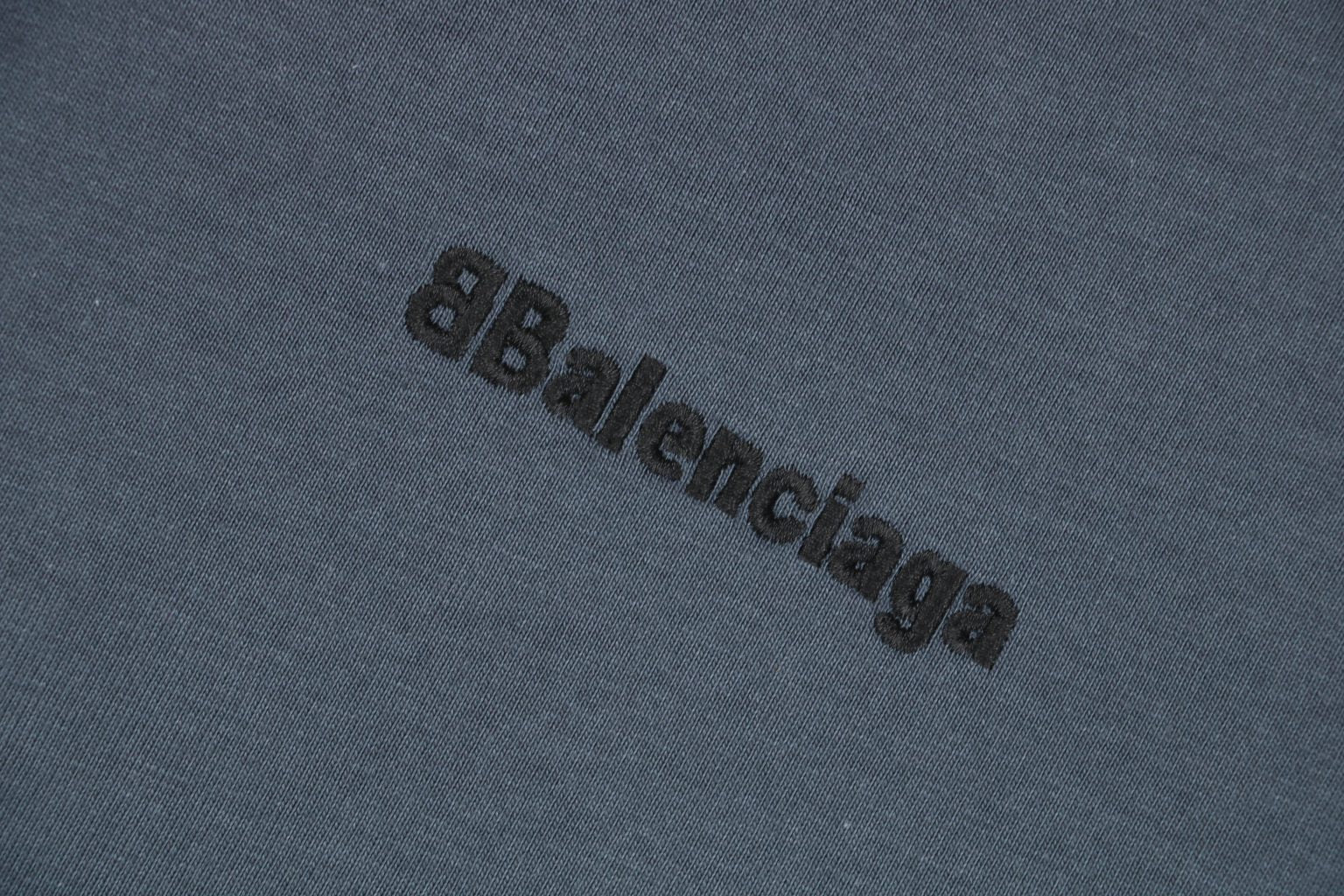 BALENCIAGA T-SHIRT