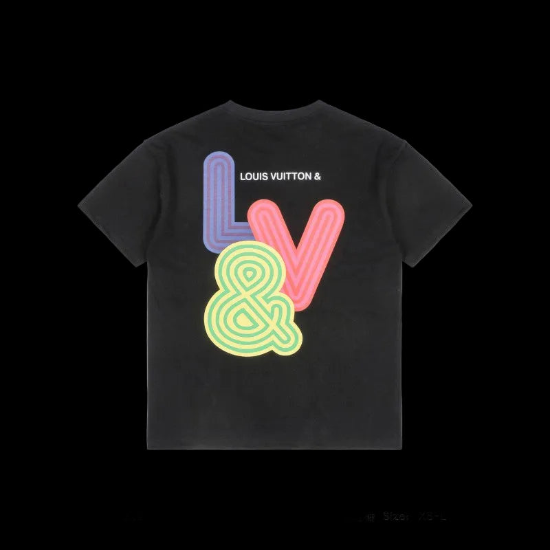 T-shirt with Louis Vuitton print.
