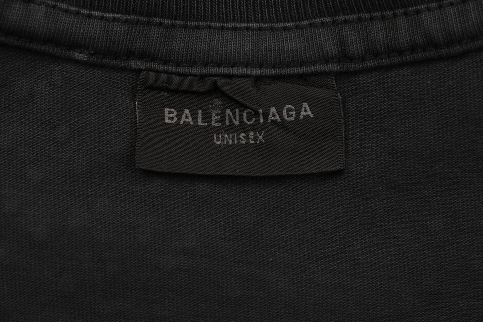 BALENCIAGA T-SHIRT